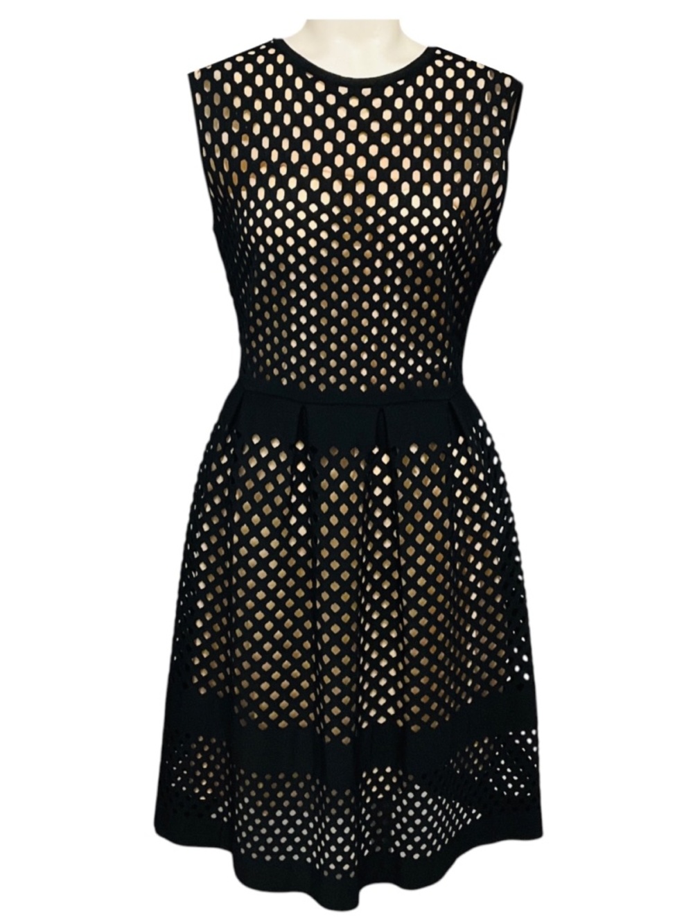 FENDI BLACK SLEEVELESS OPENWORK KNITTED DRESS